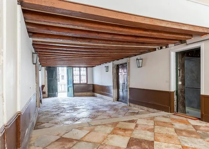 Luxury On The Gran Canal With Wonderful View